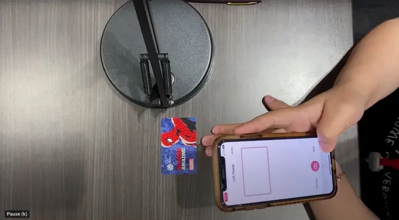 Thumb measurement